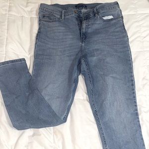 *Blue Calvin Klein jeans, excellent condition (never worn), size 14